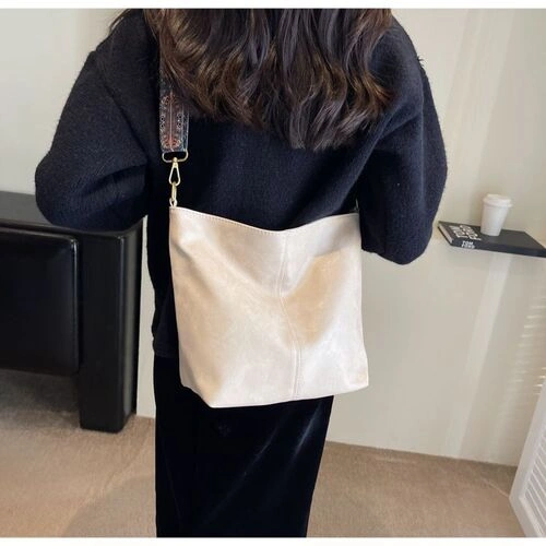 Retro Wide Strap Crossbody Bag