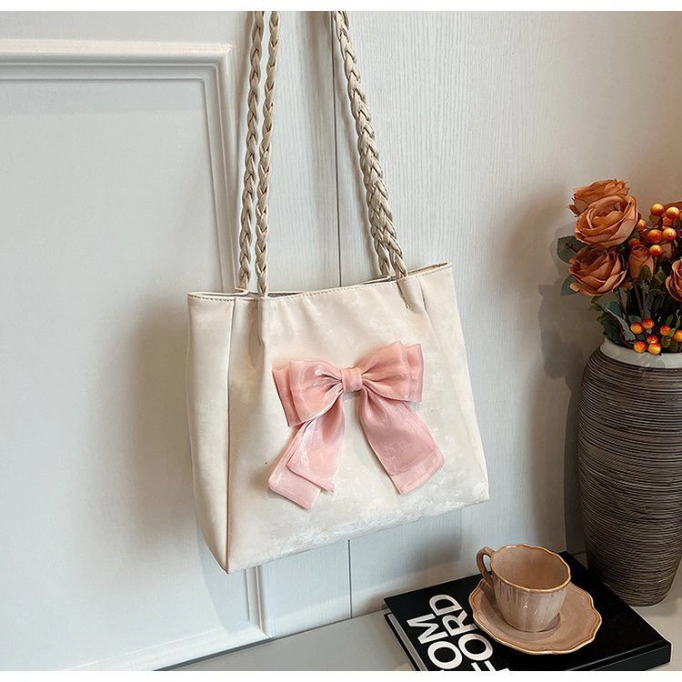 Glossy Bow Shoulder Bag - Image 5