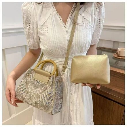 2-in-1 Crossbody Shoulder Bag