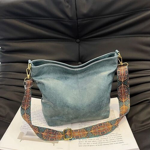 Retro Wide Strap Crossbody Bag - Image 6